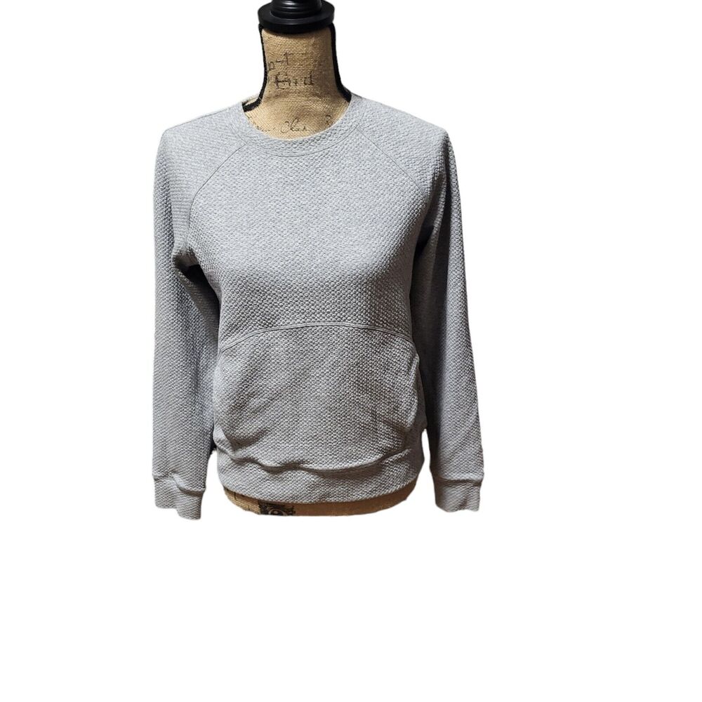 Lululemon crew neck long sleeve pullover with hoodie pocket in grey, size 6